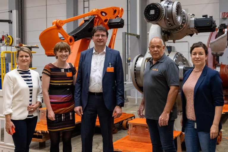 KUKA 17-2